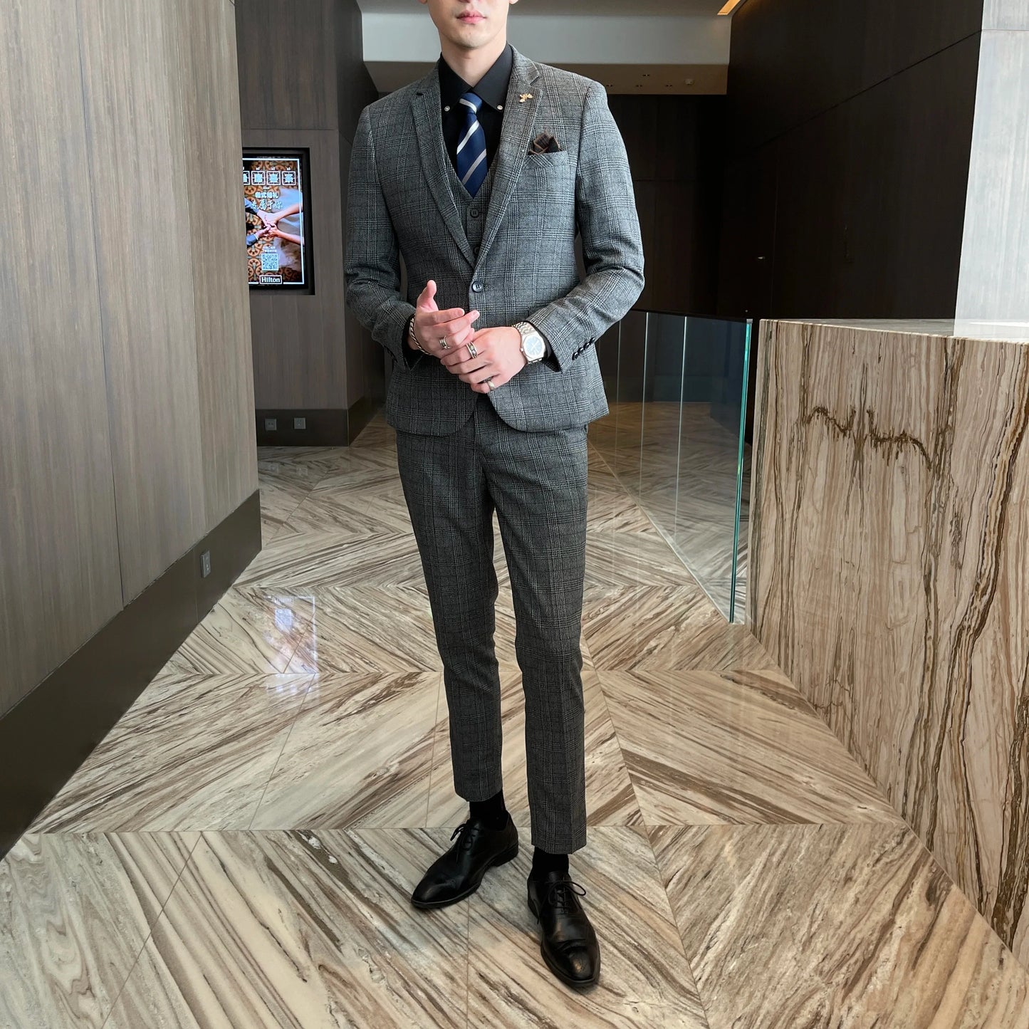 Men’s British Korean Plaid Three-Piece Suit – Stylish Business Casual Set with Blazer, Vest & Trousers