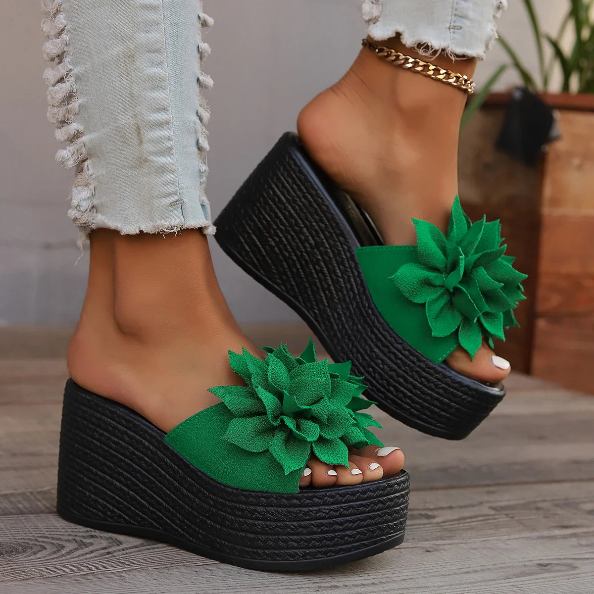 Women’s Platform Wedge Slippers – Summer Beach High Heel Flower Fashion Casual Sandals