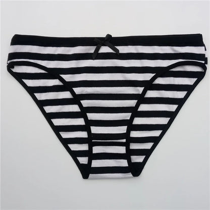 5 Pcs Women’s Cotton Panties Set - Soft Bikini Briefs Sexy Ladies Underwear Comfortable Everyday Briefs