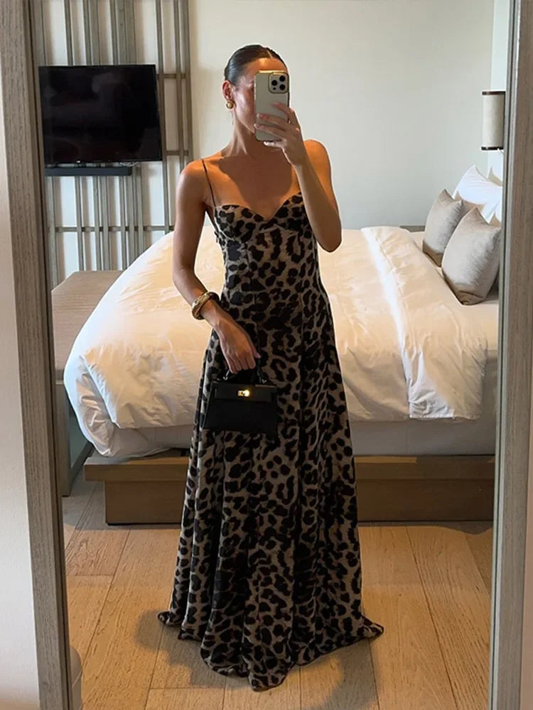 Elegant Leopard Print A-Line Long Dress – Y2K Backless Tube Top Summer Beach Dress for Women 2025