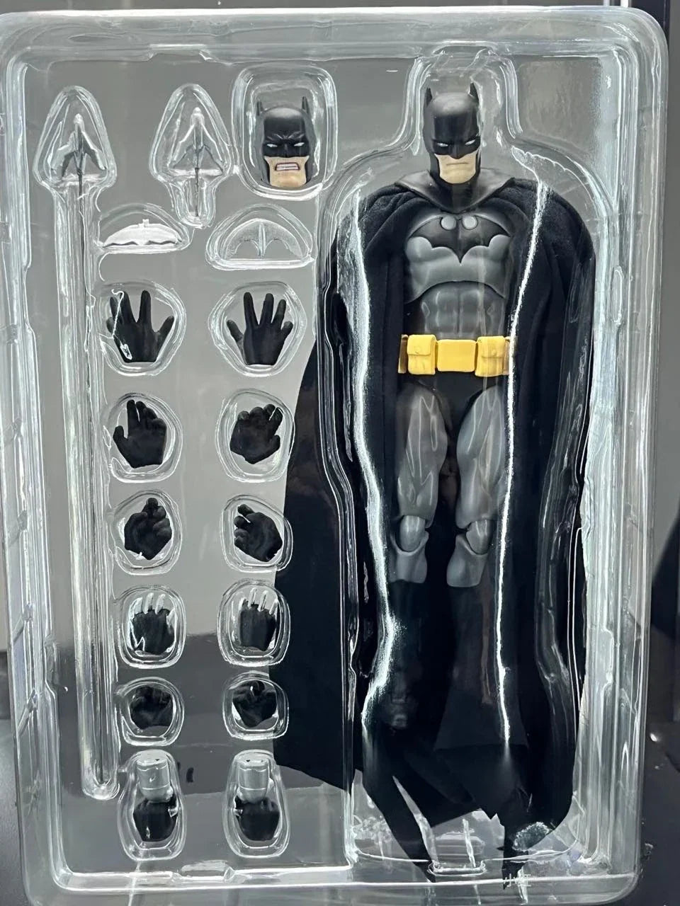 CT Toys Batman Action Figure – Mafex 126 DC Justice League Hush Collectible Toy