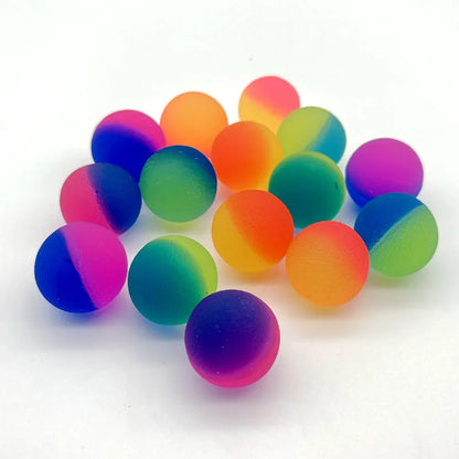 Elastic Rainbow Jump Ball – Two-Color Matte Rubber Fun Ball for Egg Twisting Machine Toy
