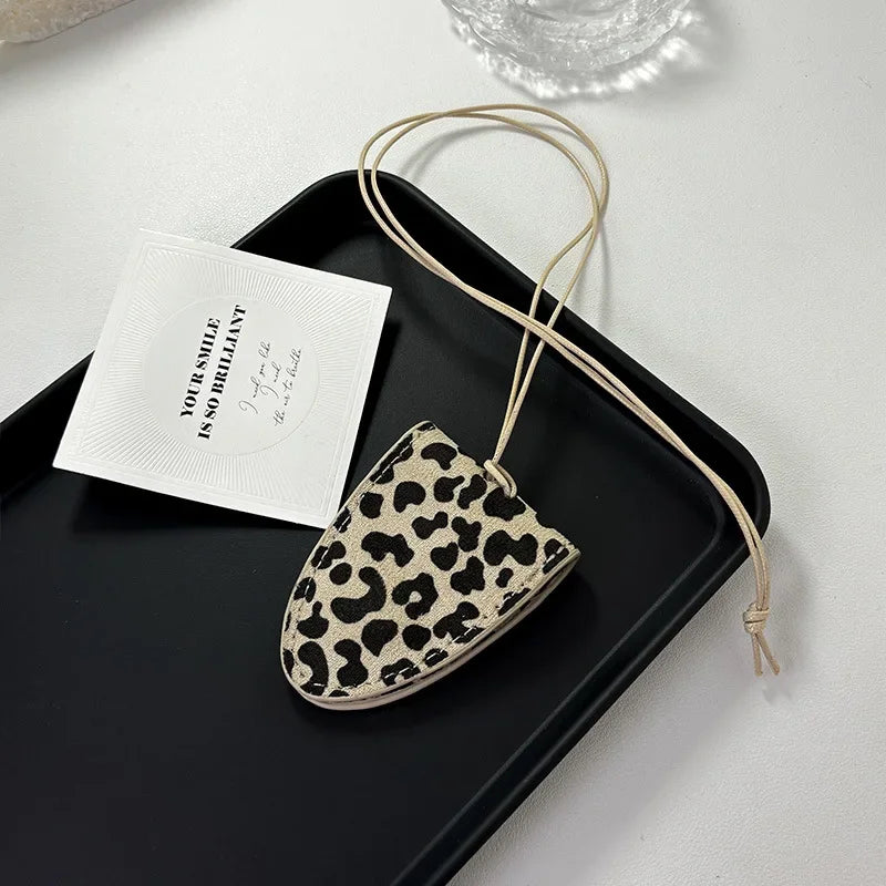 Hanging Neck Eyeglasses Storage Bag with Chain – Unisex Leather Sunglasses Case & Portable Key Holder Pendant