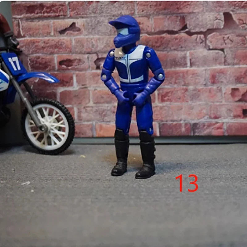 3.75-Inch Male Soldier Motorcycle Driver Figure – 1:18 Scale Off-Road Racer Collectible Model & Static Ornament