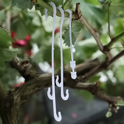 Plant Tomato Support J Hooks - Reusable Trellis Buckle Clips for Vegetables & Climbing Vines (1–100 PCS)