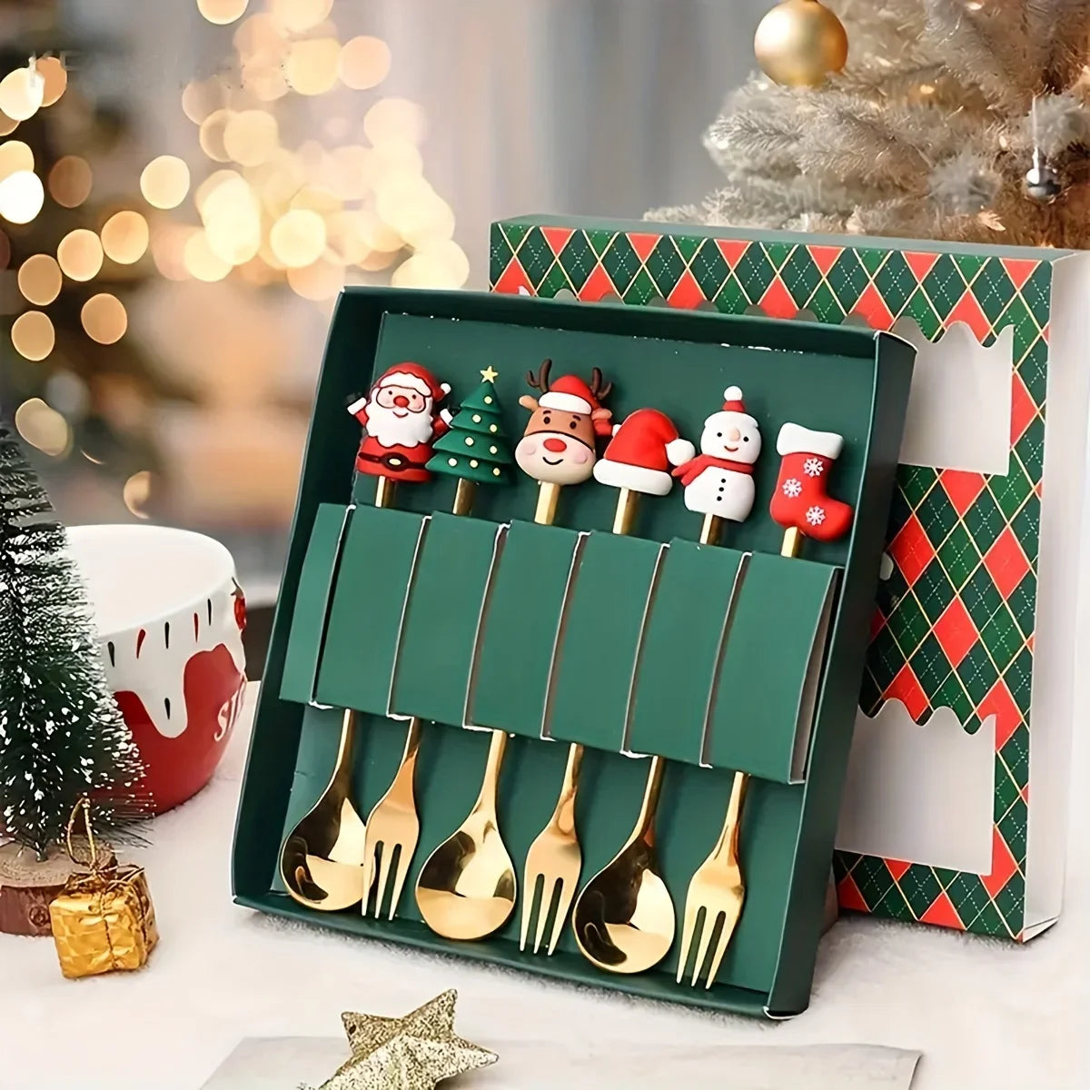 2/4/6 Pcs Christmas Fork and Spoon Set – Stainless Steel Creative Tableware | Coffee, Tea, and Dessert Forks and Spoons Gift Set