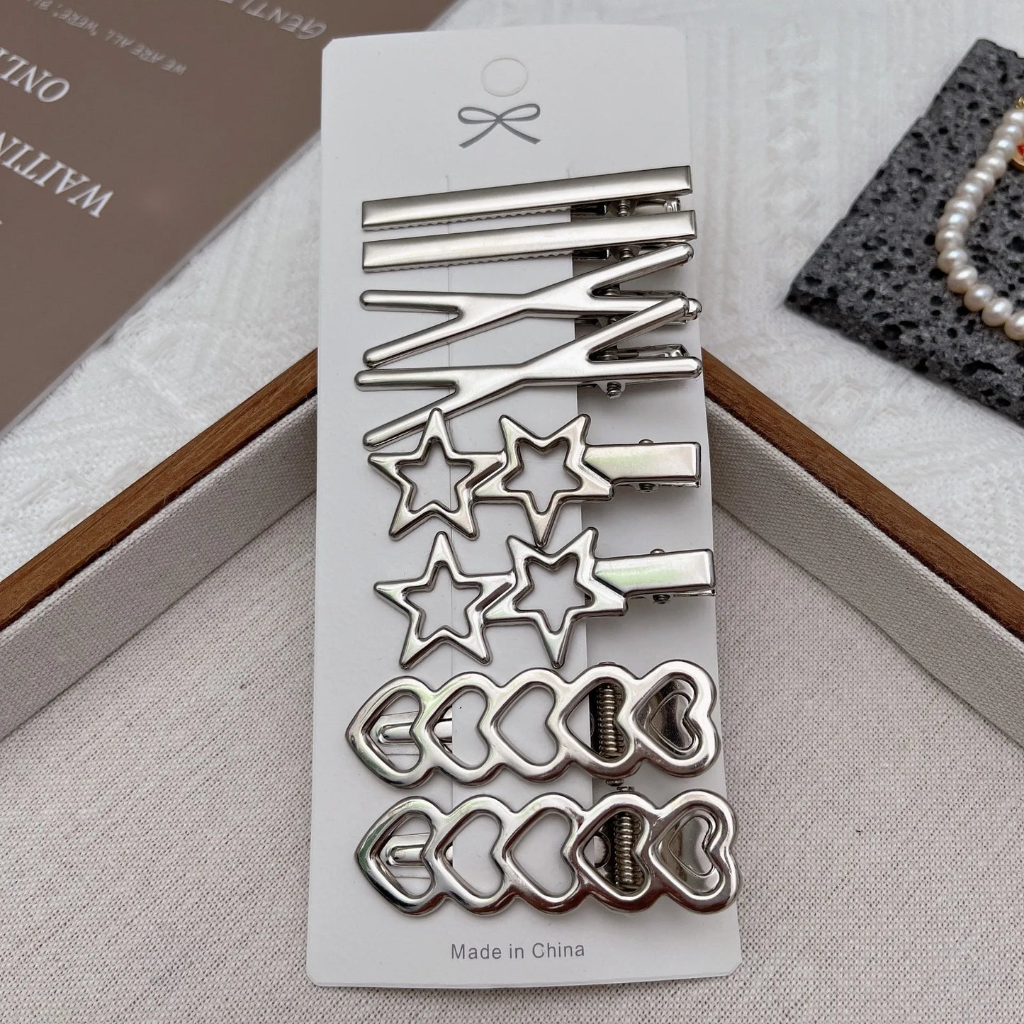 Silver Metal Hair Clips for Women & Girls | Y2K Duckbill Hairpin, Bangs Side Barrettes