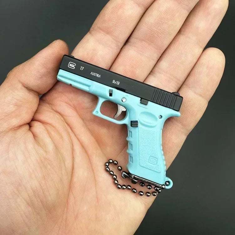 Metal Mini Tactical Keychain - 1:3 G17 Tiny Pendant, Decorative Ornament & Birthday Gift for Men