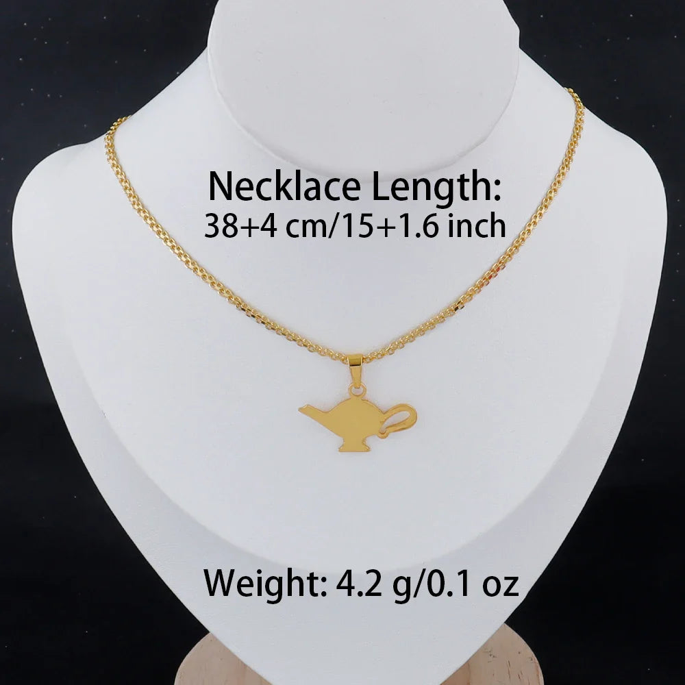 Luxury Gold Stainless Steel Letter Necklace – Minimalist Women’s Jewelry for Daily Wear & Gift