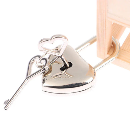 Heart-Shaped Mini Padlock with Key – Luggage, Jewelry Box, Diary, and Suitcase Lock for Travel and Wedding