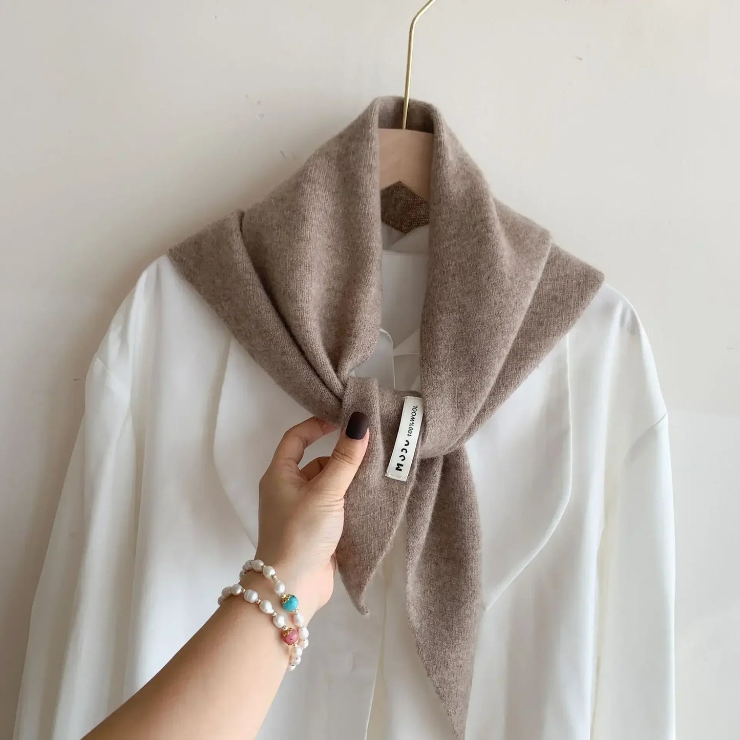 Women’s Wool Triangle Scarf – British Korean Knitted Headscarf & Warm Multi-Functional Wrap