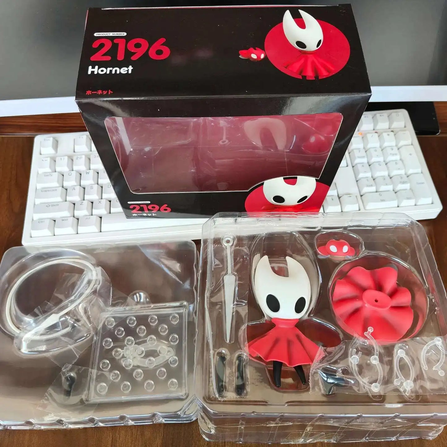 Anime Hollow Knight Figures #2195 Knight & #2196 Hornet – 11cm Action Toy Collectible Gift