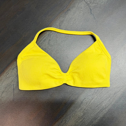 Impact Strappy Halter Sports Bra – Light Support Seamless Gym & Yoga Crop Top with Padding