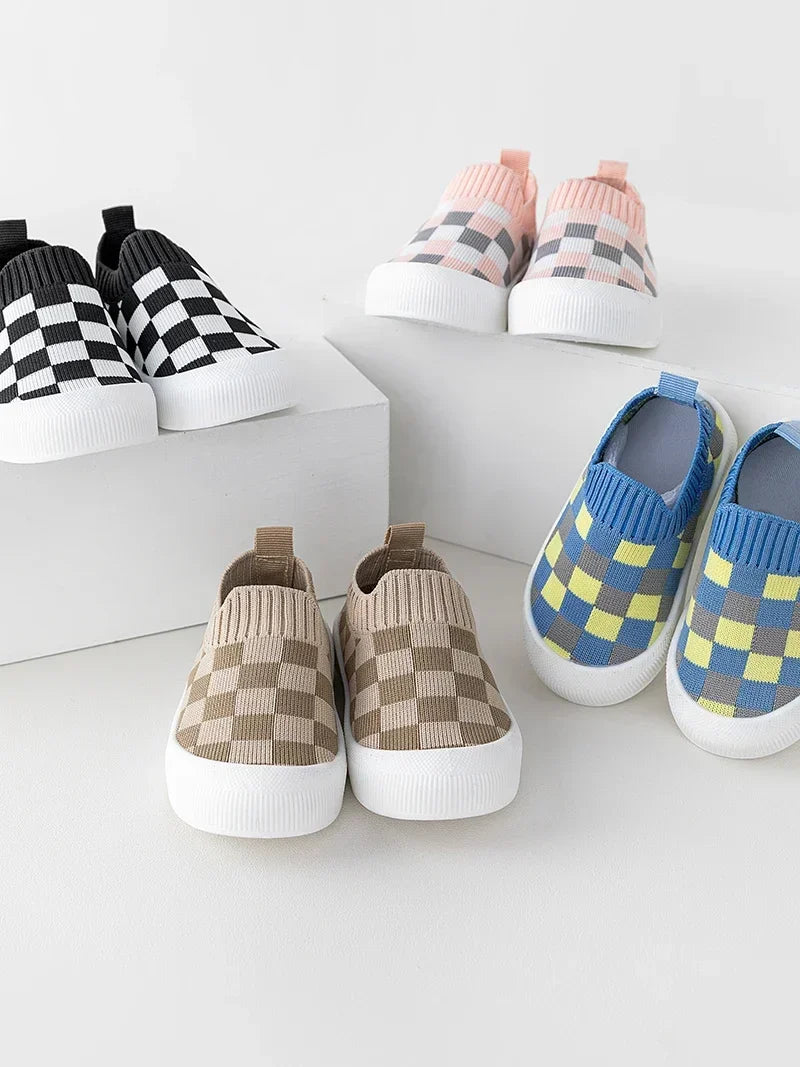 2025 Spring Toddler Slip-On Shoes – Non-Slip First Walkers for Boys and Girls, Classic Plaid Sneakers