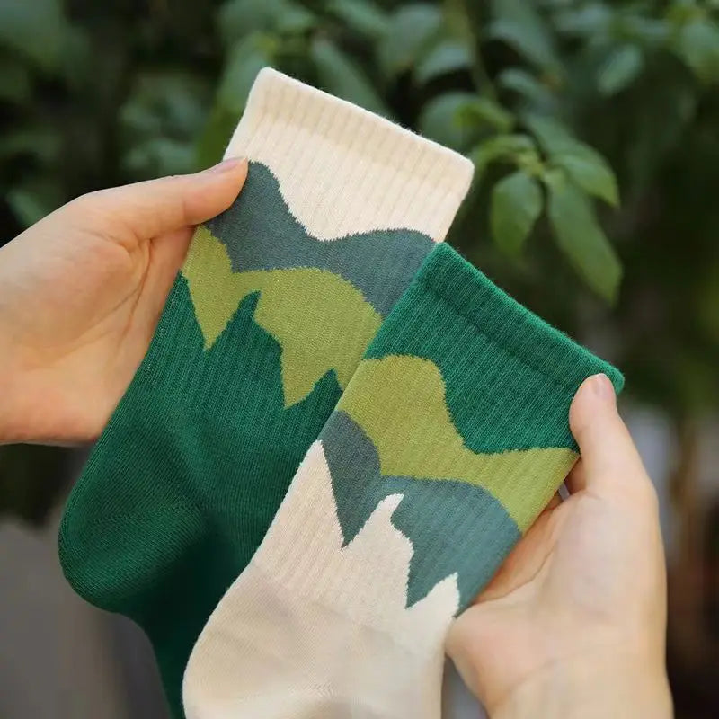 4 Pairs Fashionable AB Socks – Soft, Comfortable & Breathable for Men & Women, Ideal for Running & Fitness