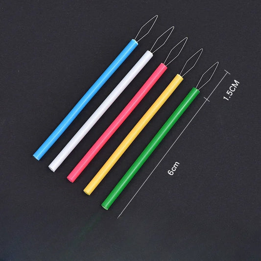 Cylindrical Colorful Needle Threader – DIY Sewing Accessories for Threading Needles, Beading & Sewing Tools