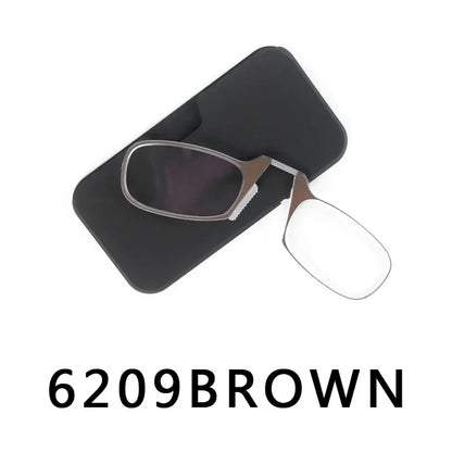 Men’s Nose Clip Reading Glasses – High-Quality Portable Transparent Eyewear for Seniors with Case