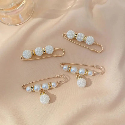 4PCS Uniform Clothing Extended Buckle: Waist Adjustment Buckle with Pearl Brooch - Fashion Decorative Accessory
