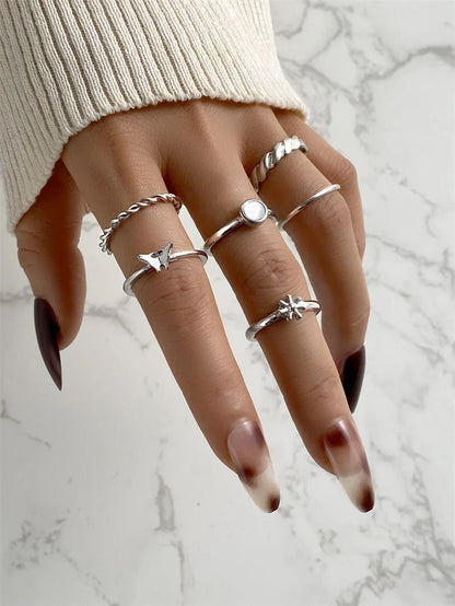 Bohemian Butterfly Pearl Rings Set – Vintage Gothic Plated Retro Rhinestone Finger Jewelry for Women, Gift Idea