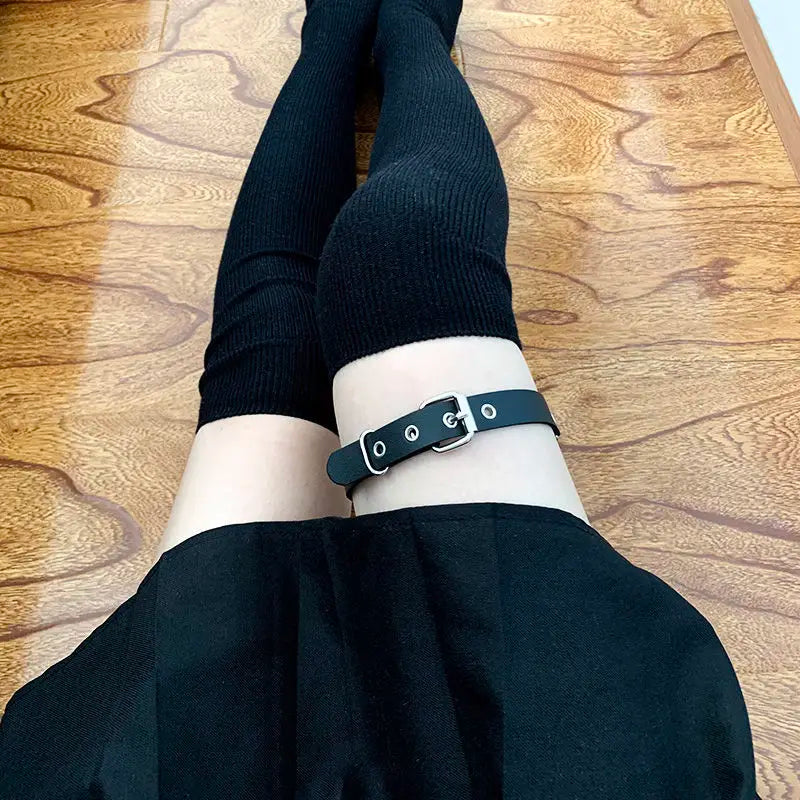 Sexy Elastic Heart Harness Garter Belt – Fashion Goth Bondage Leather Thigh Lingerie for Stockings