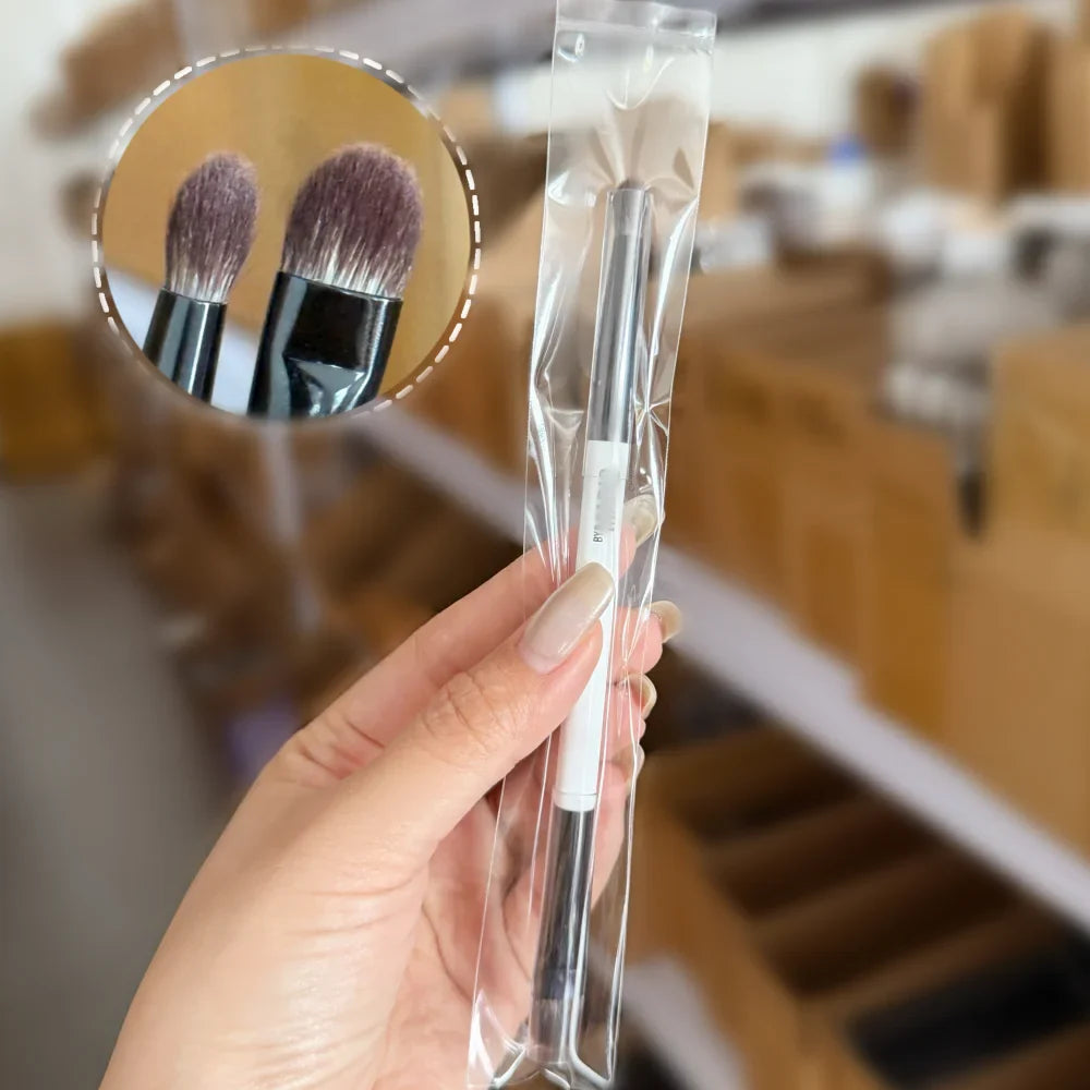 F4 Dual-Ended Makeup Brush – Foundation, Powder, Blush, Contour & Eyeshadow Concealer Brush