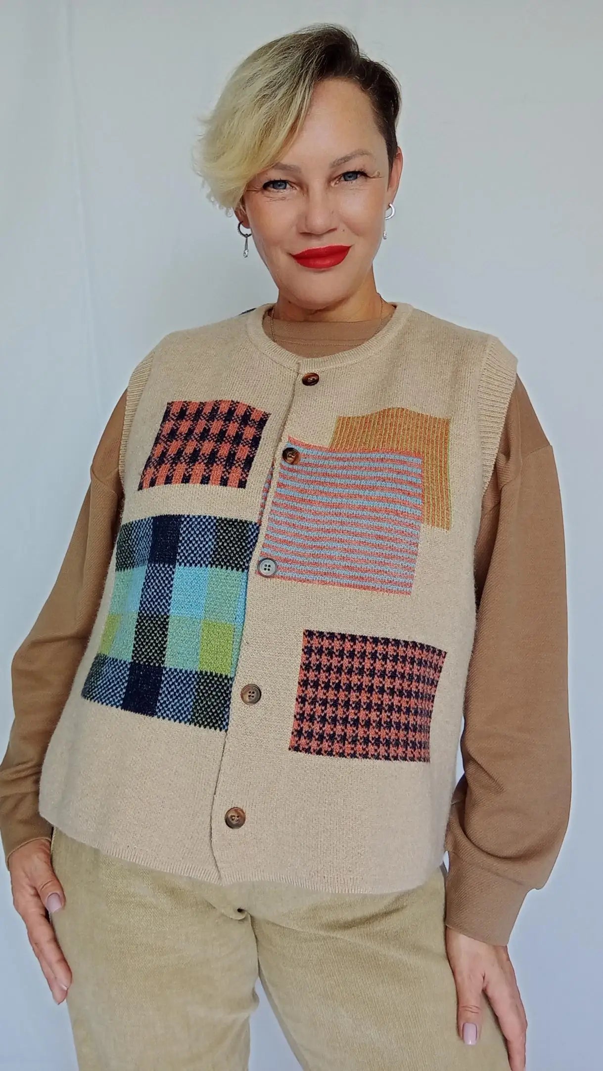 DIMANAF Plus Size Women’s Plaid Sleeveless Vest Sweater – Oversized Casual Loose Vintage Lady Knit Jumper Cardigan
