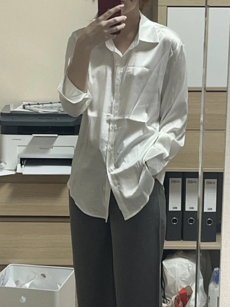 Elegant Satin Women’s Shirt — Loose Vintage Blouse with Turn-Down Collar for Spring & Autumn