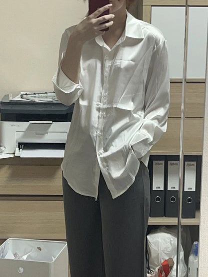 Elegant Satin Women’s Shirt — Loose Vintage Blouse with Turn-Down Collar for Spring & Autumn