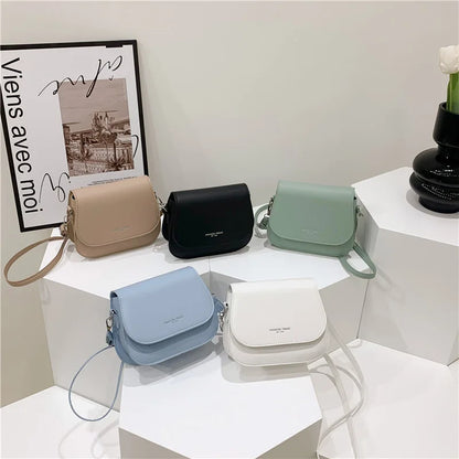 Women's Crossbody Bag – Solid Color Fashionable Retro Flipped Design, Casual and Simple Style