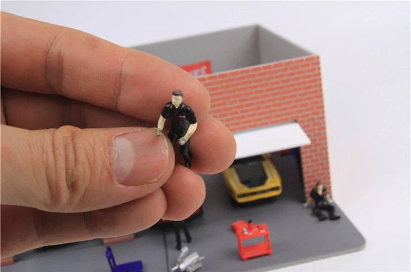 RM 1:64 Automotive Repairman & Tools Micro Mini Figure Model — Diecast Scene Collectible