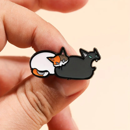 Cute Cat Enamel Brooch - Adorable Cat Lapel Pin for Bags, Clothing and Jewelry Accessories