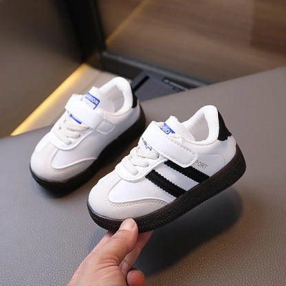 Toddler & Kids White Sneakers — Fashionable Non-Slip Walking Shoes for Boys & Girls, Breathable Outdoor Sport Casual Shoes