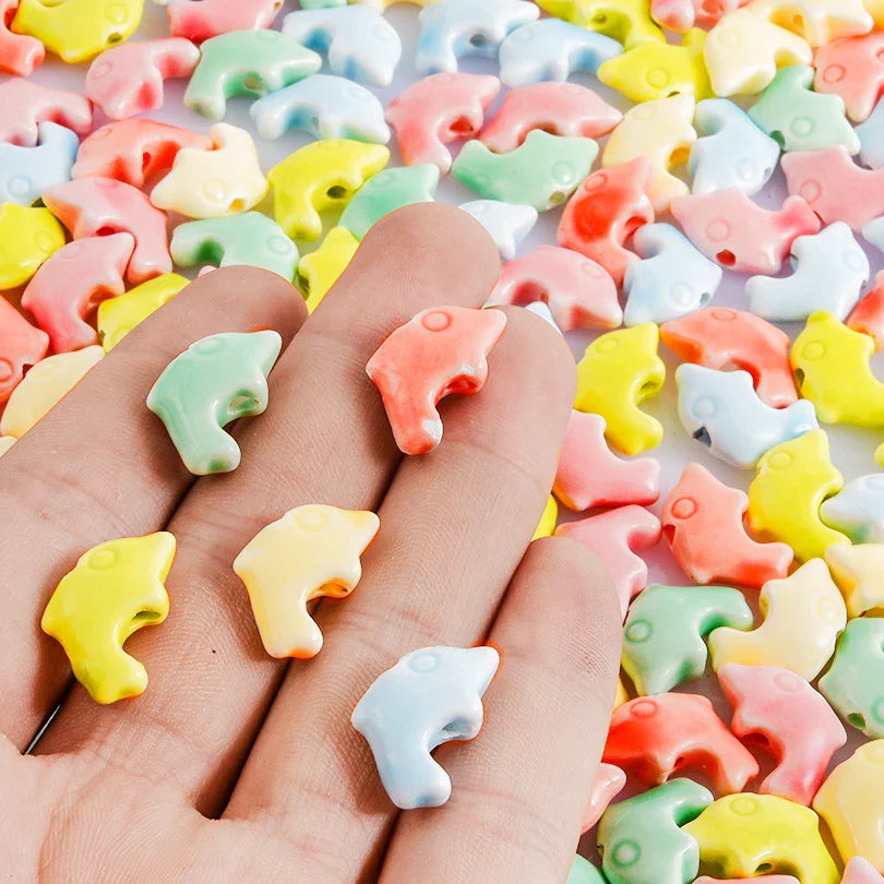 10/20/30PCS Colorful Ceramic Animal Beads – 2mm Hole Clownfish, Turtle, Star & Conch Shell for DIY Jewelry, Bracelets & Crafts