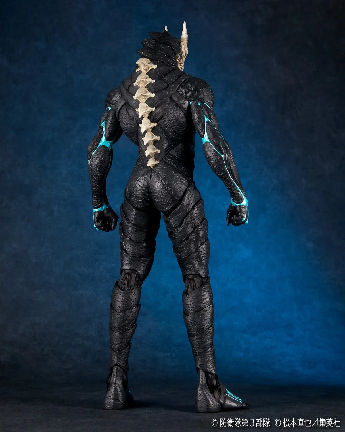 Kaiju No.8 Hibino Kafka 21CM Anime Figure – Standing Monster PVC Action Toy Collectible Gift