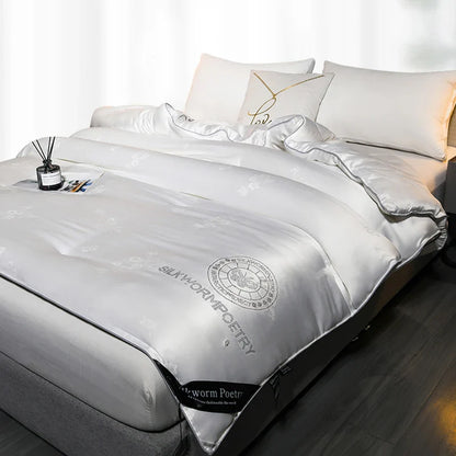 100% Mulberry Silk Handmade Comforter – Winter Warmth, Spring & Autumn Blanket, Thickened Single/Double Quilt for Home & Hotel