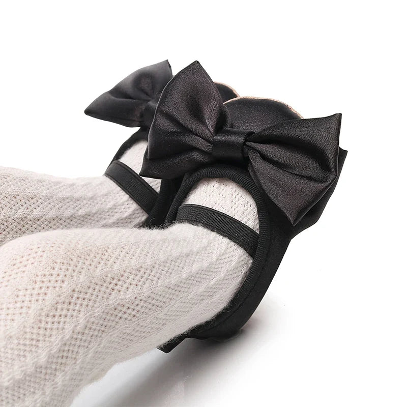 Baby Girls Bow Moccasin Shoes - Soft Sole Anti-Slip First Walker Prewalker Flats