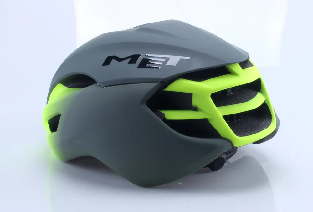 MET Manta Men's Cycling Helmet - MTB & Road Bike Outdoor Sports Helmet, Speed Skating & Riding Safety Casco