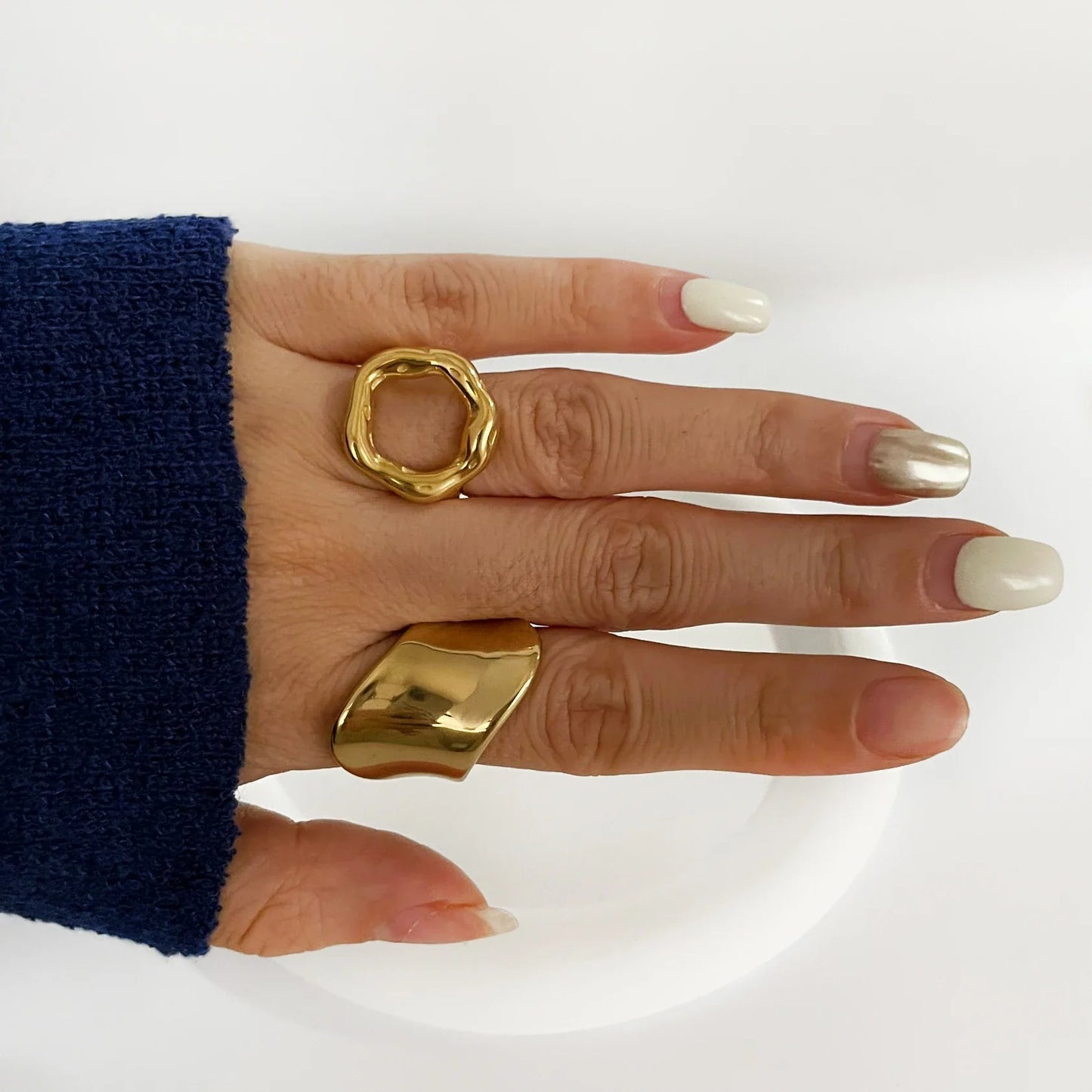Peri'sbox Minimalist 18K Gold Plated Stainless Steel Ring – Anti-Tarnish Women’s Fashion Jewelry Gift