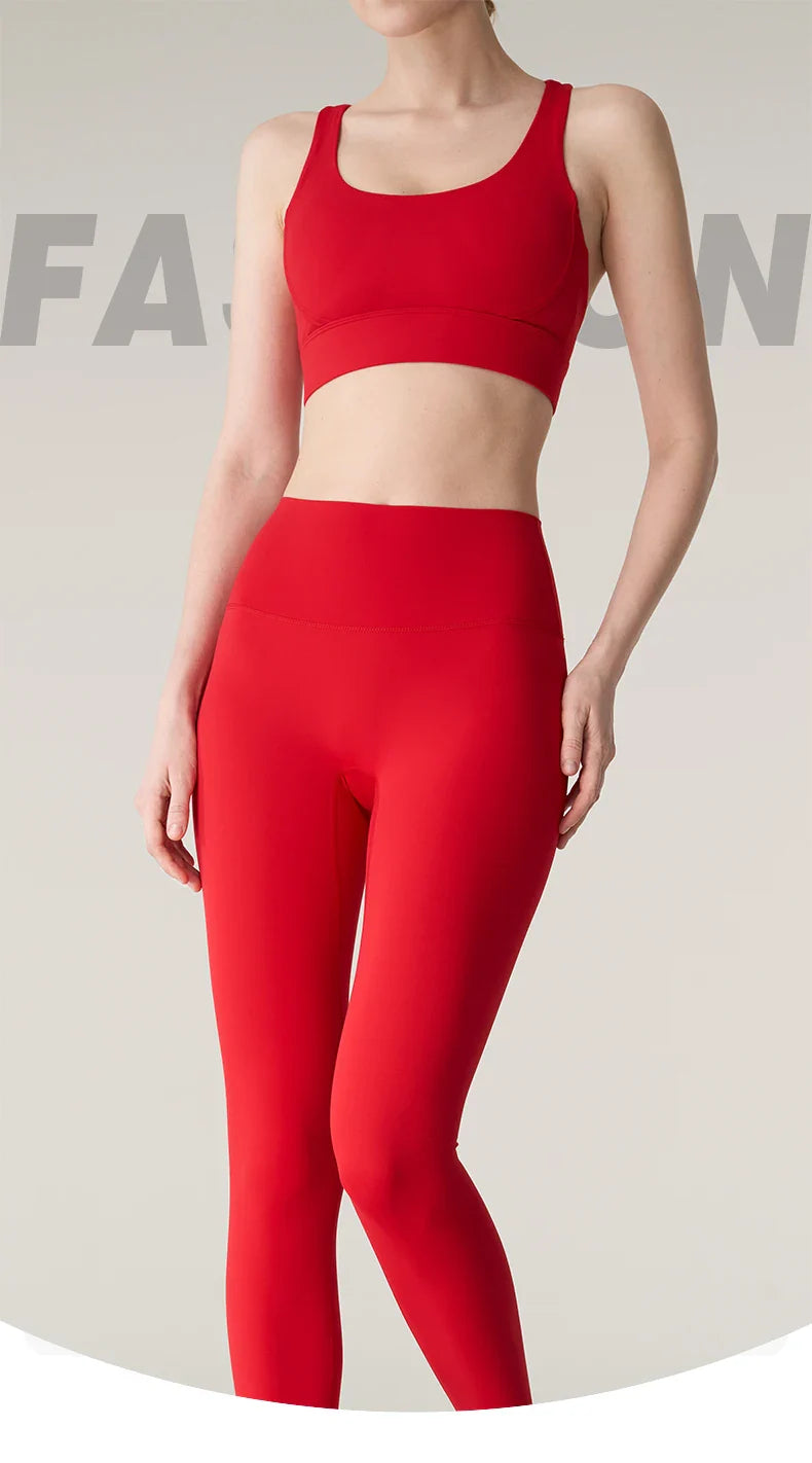 2-Piece Women’s Yoga Tracksuit – Athletic Pilates Fitness Set with Push-Up Sports Bra & Leggings for Gym Workouts