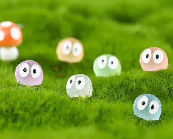 20Pcs Luminous Mini Figurines – Glowing Briquettes, Elfs, Black Ball & Duck for Fairy Garden Home Decor