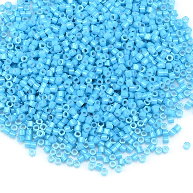 1000Pcs 1.6x1.3mm Japan Glass Seed Beads 11/0 – Cylindrical Loose Beads for DIY Statement Jewelry Making (5g Pack)