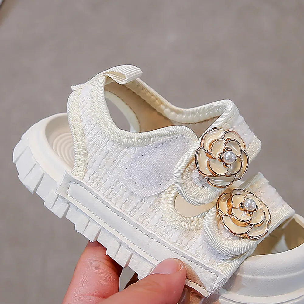 Girls’ Summer Sandals with Pearl Flower, Soft-Soled Beach Shoes for Kids