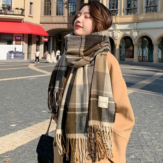 Women's Winter Korean-Style Scarf - British Classic Checkered Thickened Neck Warmer for Students - Unisex Autumn/Winter Accessory