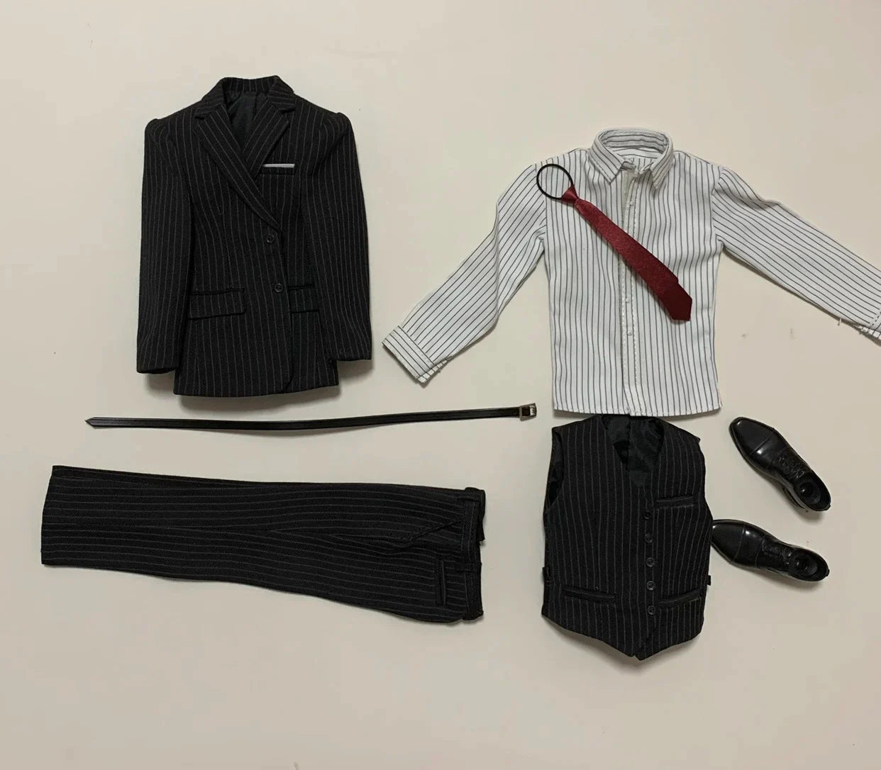 1/6 Scale Male Business Suit – Western-Style Formal Outfit for 12" Action Figure Dolls