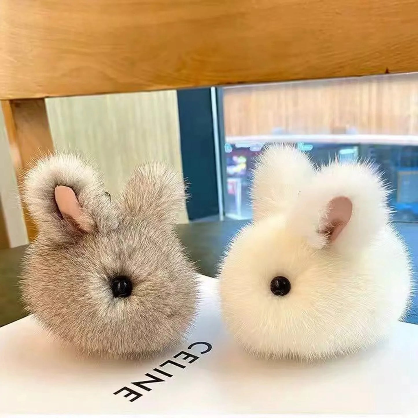 Fluffy Pompon Rabbit Keychain Rings – Cute Bunny Charm Bag & Car Key Pendant, White & Grey