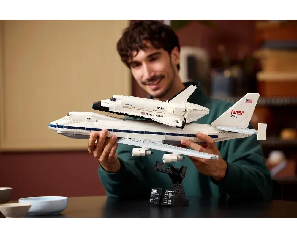 2025 ICONS Shuttle Carrier Aircraft Model – 10,360 DIY Building Blocks Bricks Toy for Kids, Creative Home Decor & Christmas Gift