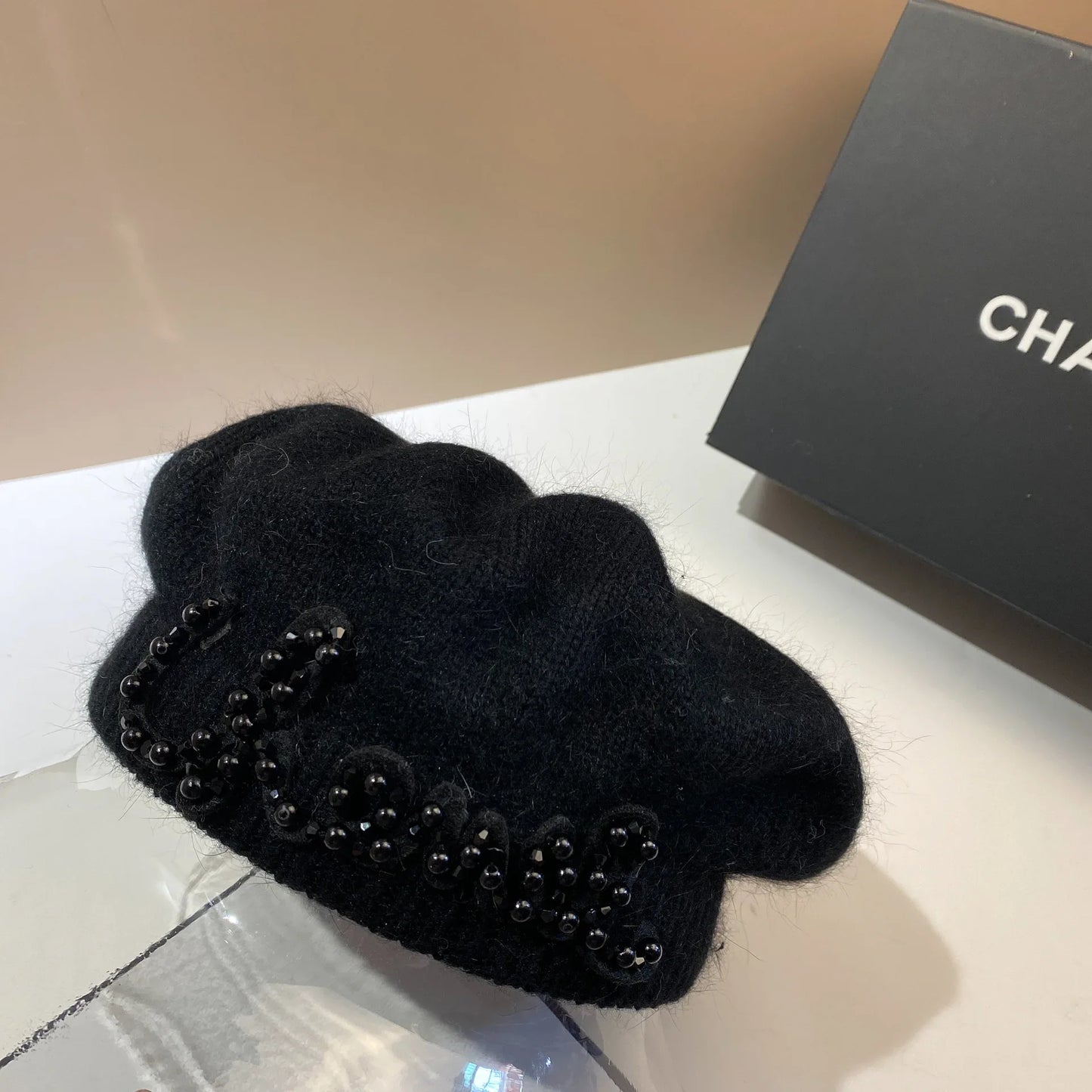 Luxury Fashion Letter Pearl Angora Fur Beret – Women's French Painter Hat, Warm Knitted Octagonal Walking Cap