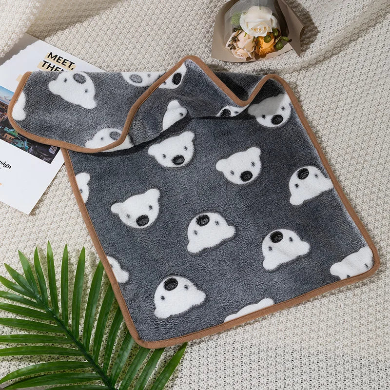 Soft Sleep Mat for Small Pets – Plush Bed Blanket for Hamsters, Puppies, Kittens, Rabbits & Guinea Pigs