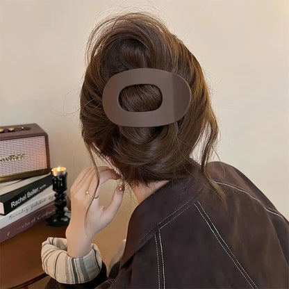 Elegant Matte Hair Claw Clip – Acetate Crab Hairgrip Spoon Barrette for Women Ponytail Styling Hair Accessories
