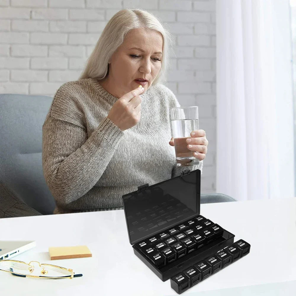 Monthly Pill Organizer – 28-Day Moisture-Resistant Case with Dust-Proof Box for Pills, Vitamins, and Fish Oil